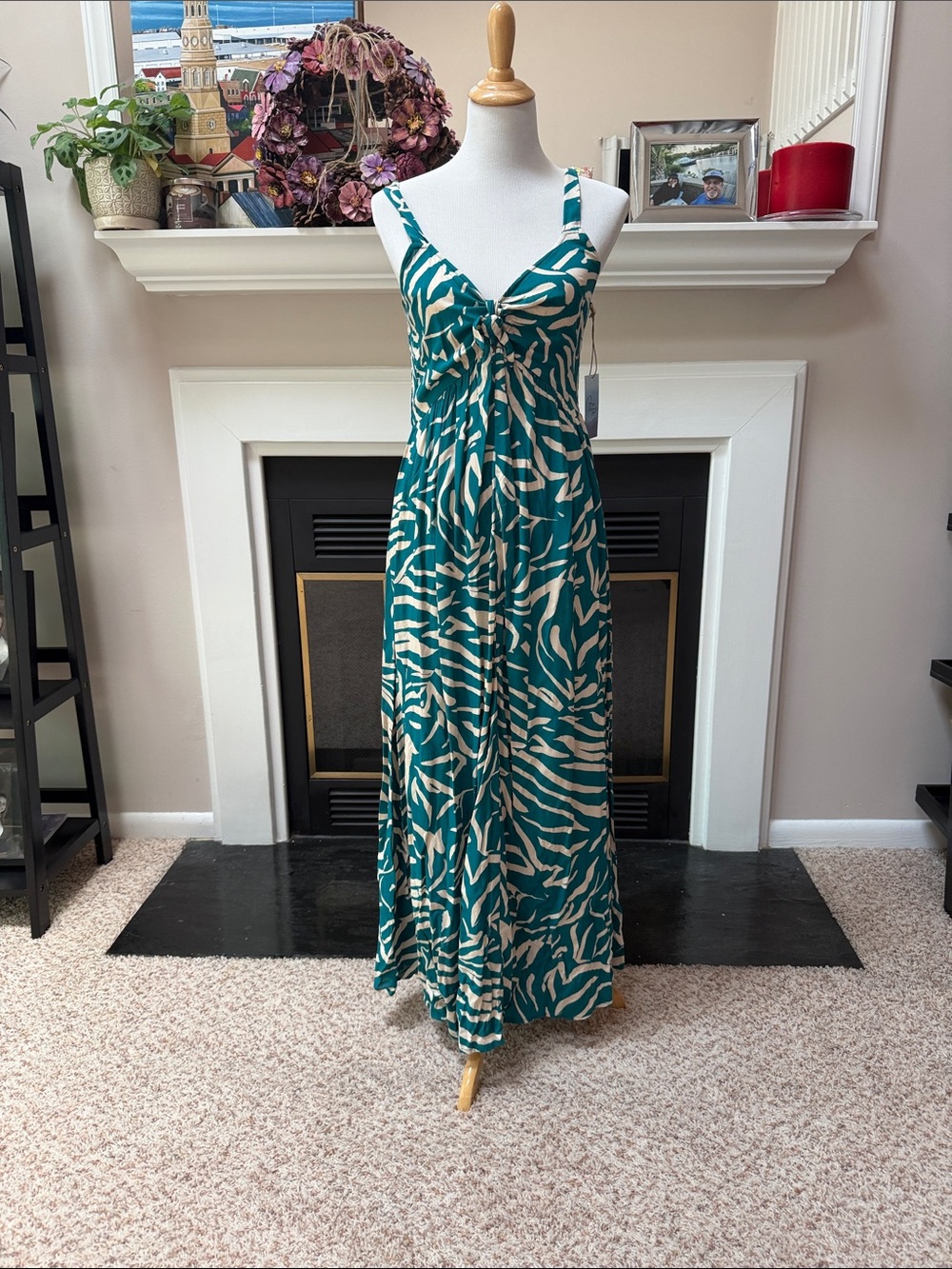 Japna Teal and Cream Printed Maxi Dress